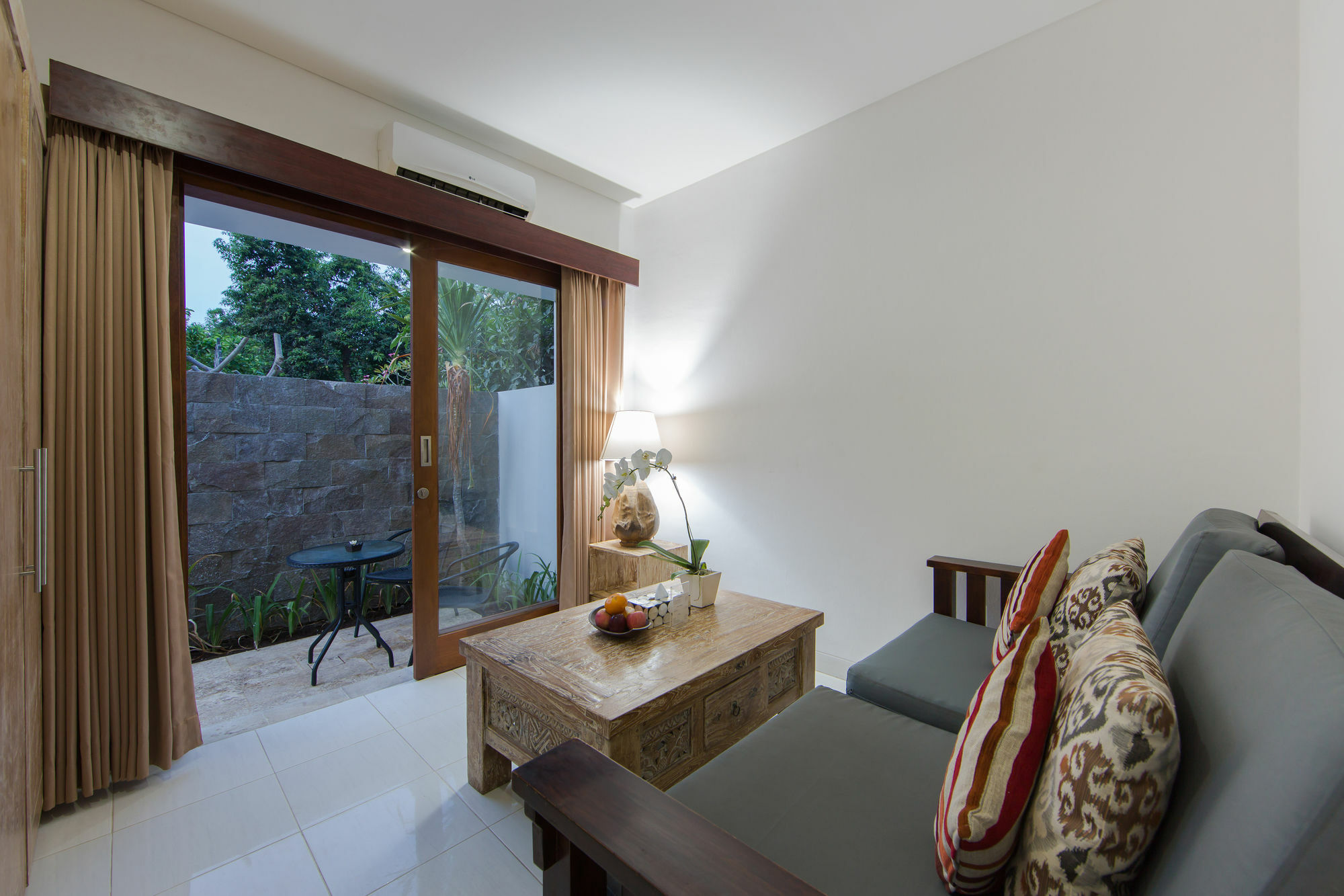 Odika Lovina Villas מראה חיצוני תמונה